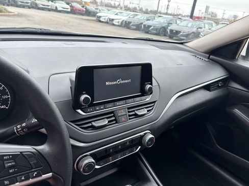 Used 2022 Nissan Altima 2.5 S image 23