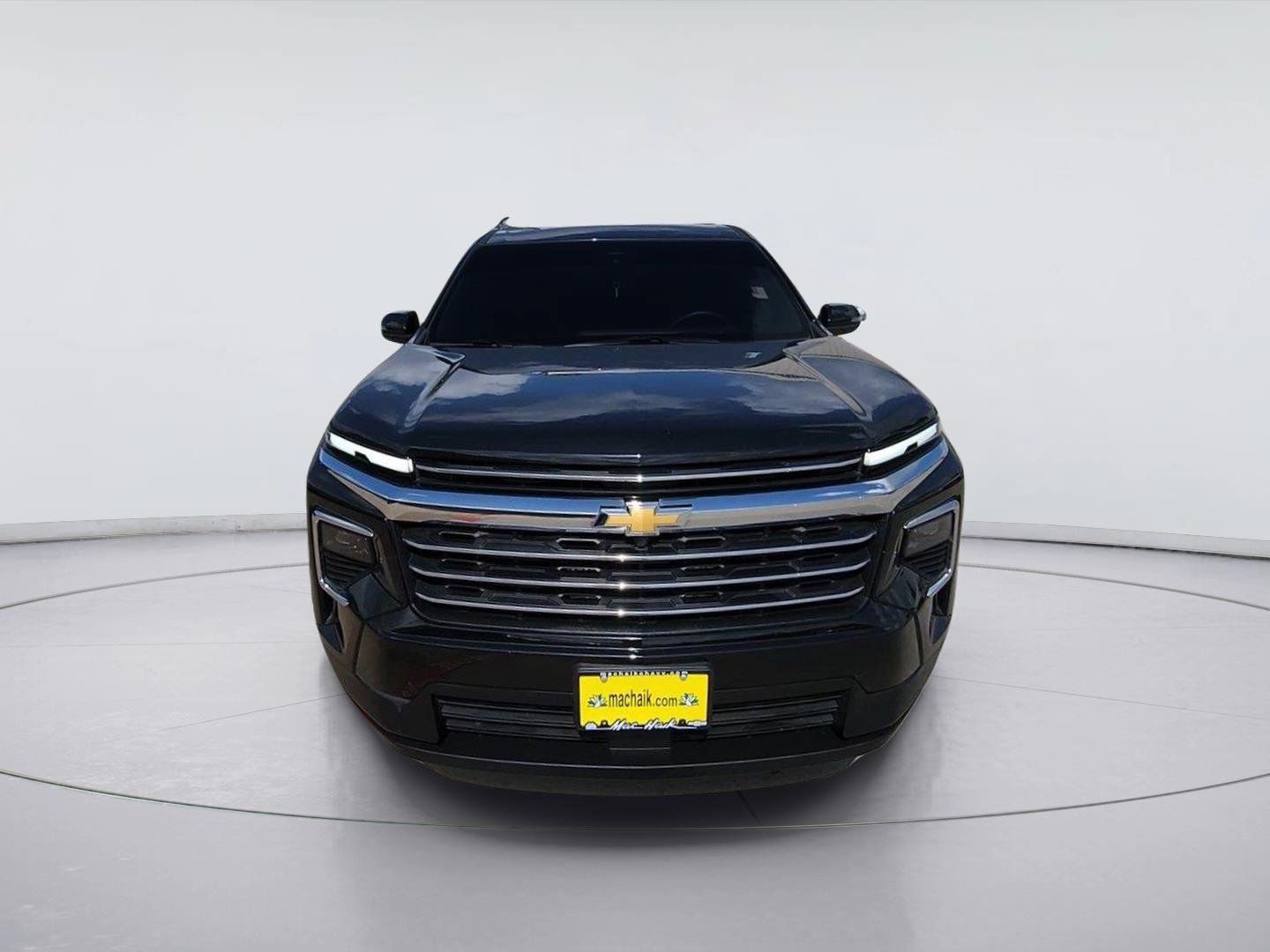 Certified 2025 Chevrolet Traverse LT FWD image 3