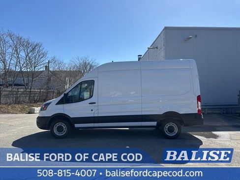 Used 2024 Ford Transit 250 148 High Roof RWD image 3