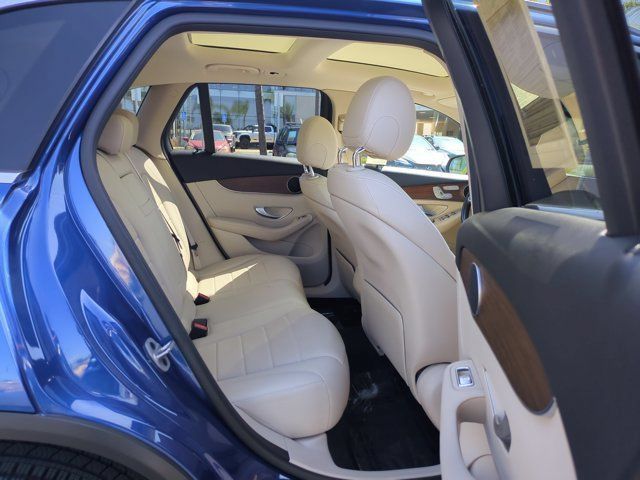 Used 2022 Mercedes-Benz GLC 300 image 27