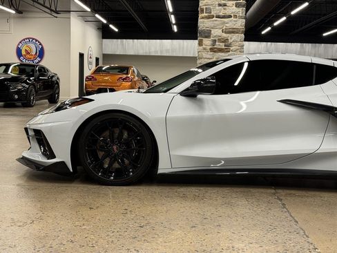 Used 2023 Chevrolet Corvette Stingray Coupe w/ Z51 Performance Package RWD image 5
