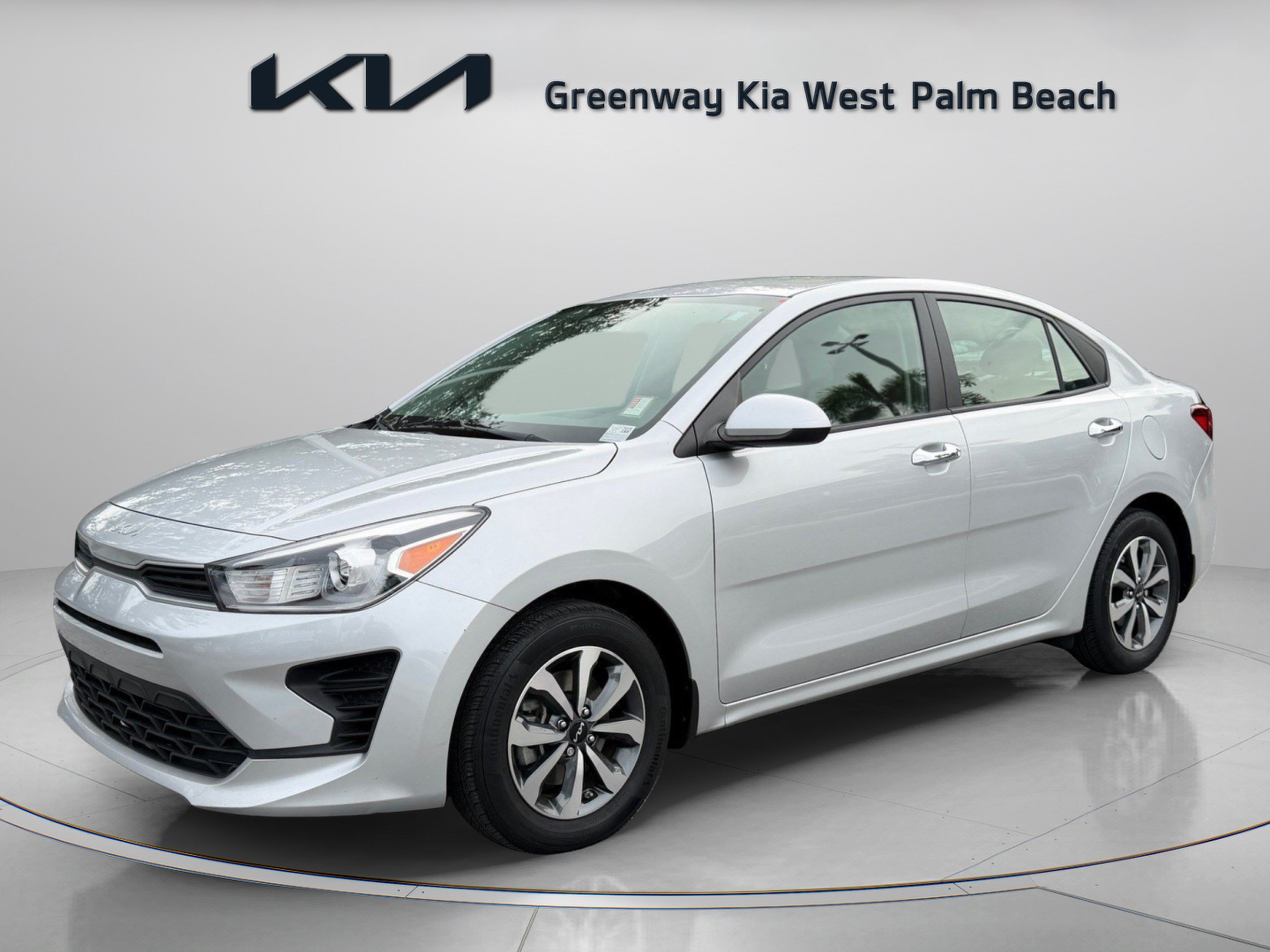 Used 2023 Kia Rio S w/ Technology Package FWD image 3