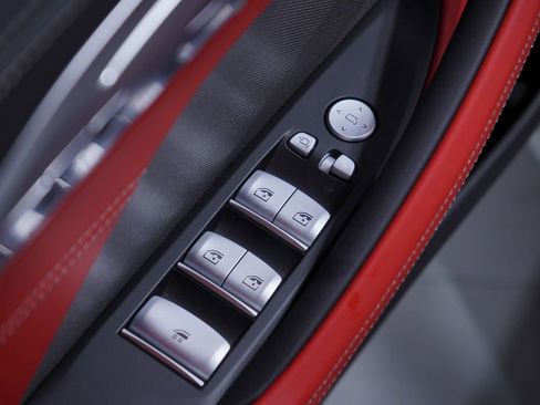 Used 2026 BMW M850i xDrive Convertible w/ M Sport Professional Package image 20