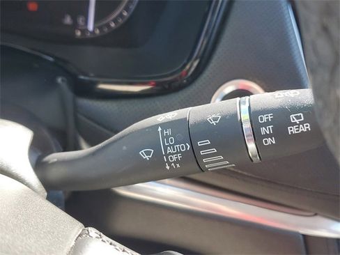 Used 2017 Cadillac XT5 Luxury image 31