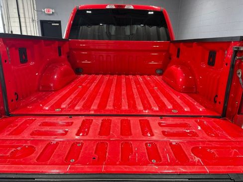 Used 2017 Ford F150 XLT w/ Equipment Group 302A Luxury AWD/4WD image 16