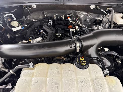 Used 2025 Ford Expedition Max Active RWD image 34