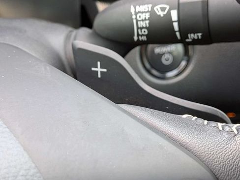 Used 2025 Toyota Camry SE w/ Convenience Package FWD image 27