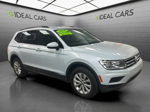 Used 2018 Volkswagen Tiguan S FWD image 3