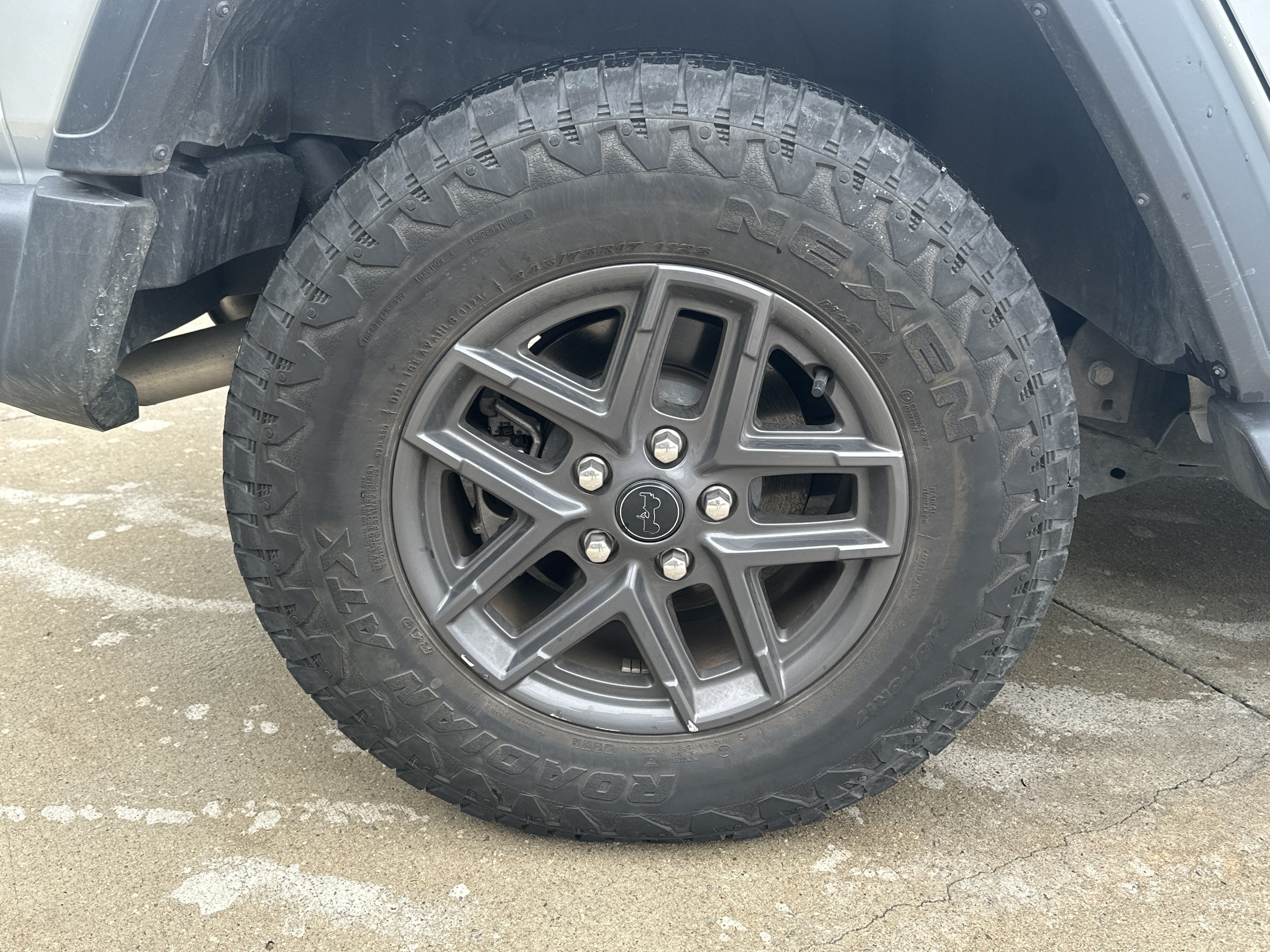 Used 2024 Jeep Wrangler Unlimited Sport AWD/4WD image 25
