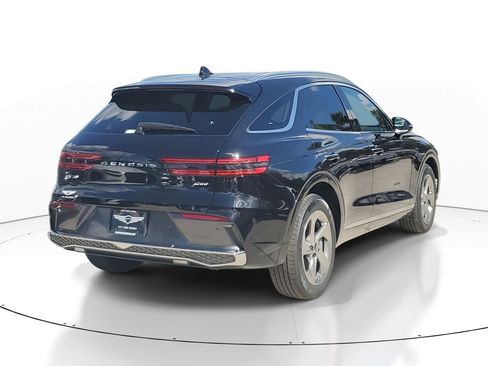 New 2026 Genesis GV70 2.5T Select image 2