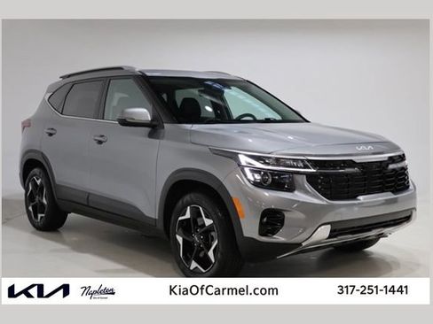 Used 2024 Kia Seltos EX AWD/4WD image 1