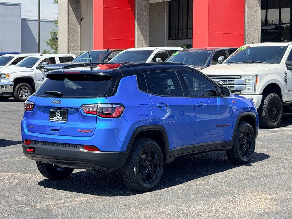 Used 2023 Jeep Compass Trailhawk AWD/4WD image 41