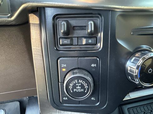 Used 2025 Ford F150 King Ranch w/ FX4 Off-Road Package image 28