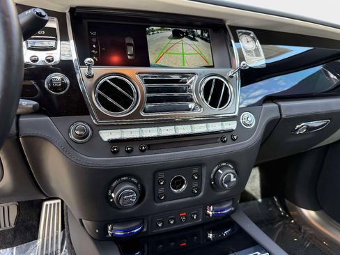 Used 2020 Rolls-Royce Ghost Black Badge image 50