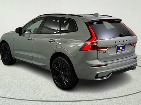 Used 2026 Volvo XC60 T8 Ultra w/ Climate Package AWD/4WD image 5