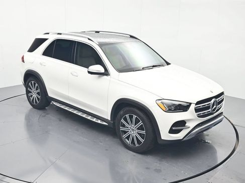 Used 2024 Mercedes-Benz GLE 450 4MATIC image 32