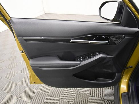 Certified 2024 Kia Seltos S image 13