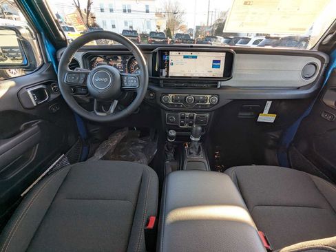 New 2026 Jeep Gladiator Sport image 18