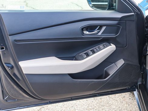 Certified 2025 Honda Accord SE image 20