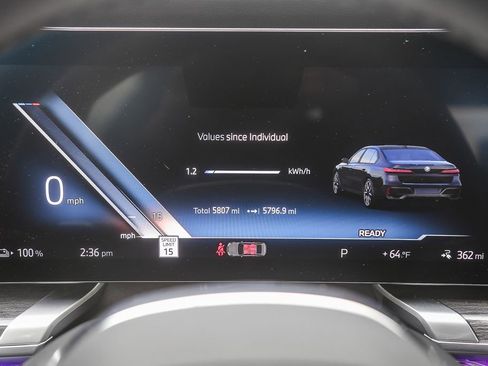 Used 2026 BMW i7 xDrive60 w/ Premium Package AWD/4WD image 19
