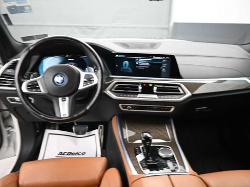 Used 2022 BMW X5 xDrive45e w/ M Sport Package AWD/4WD image 28