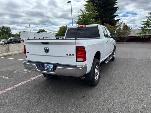 Used 2016 RAM 2500 SLT AWD/4WD image 9