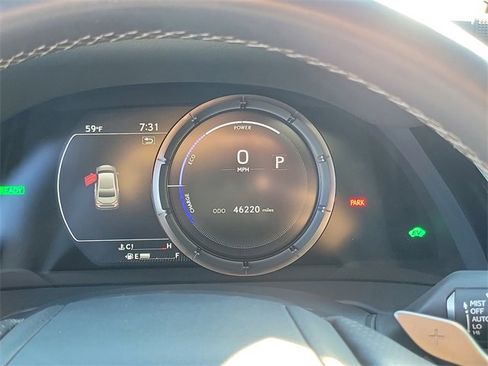 Used 2024 Lexus ES 300h F Sport image 26