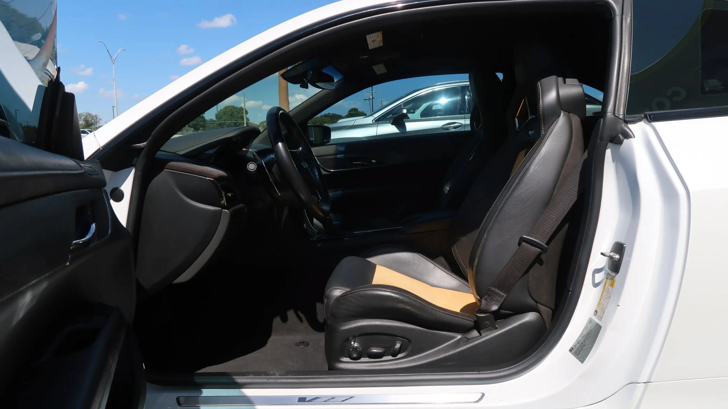 Used 2016 Cadillac ATS V w/ Carbon Fiber Package RWD image 16