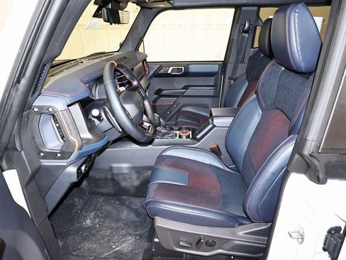 New 2025 Ford Bronco Raptor image 10