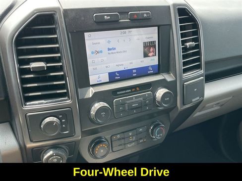 Used 2019 Ford F150 XLT w/ Trailer Tow Package image 8