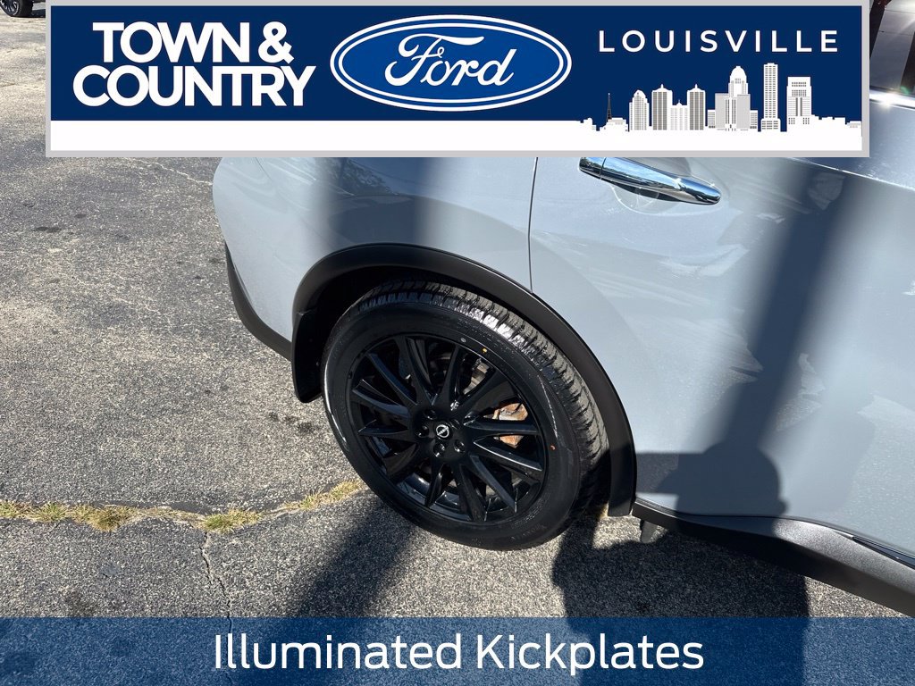 Used 2024 Nissan Murano SV w/ SV Midnight Edition Package AWD/4WD image 12