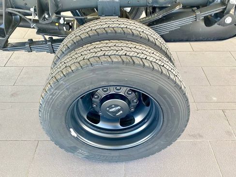 New 2026 RAM 5500 Tradesman AWD/4WD image 26