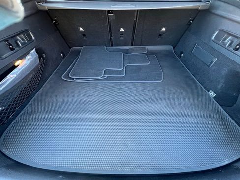 Certified 2024 Mercedes-Benz GLC 300 4MATIC image 37