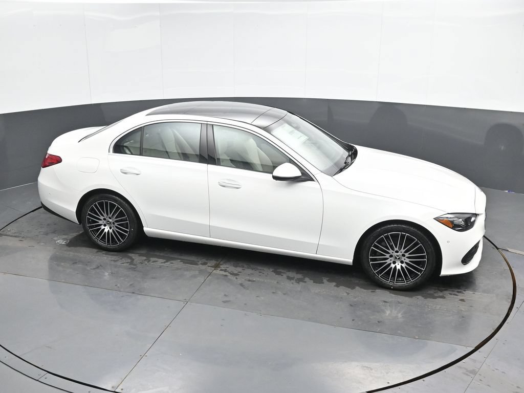 Used 2025 Mercedes-Benz C 300 4MATIC Sedan image 38