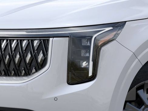New 2026 Kia Carnival EX FWD image 11