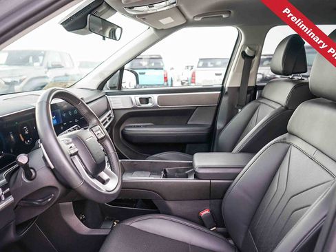 Used 2025 Hyundai Santa Fe SEL FWD image 12
