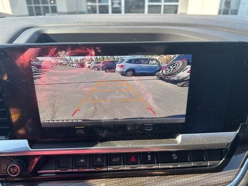 Used 2024 Chevrolet Silverado 1500 RST w/ Z71 Off-Road Package image 11