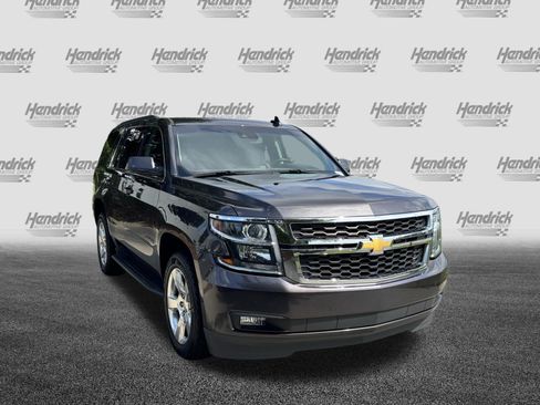 Used 2018 Chevrolet Tahoe LT w/ Luxury Package AWD/4WD image 2