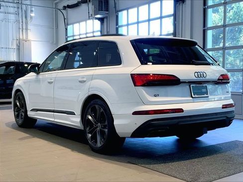 Certified 2025 Audi Q7 3.0T Prestige w/ Prestige Package AWD/4WD image 3