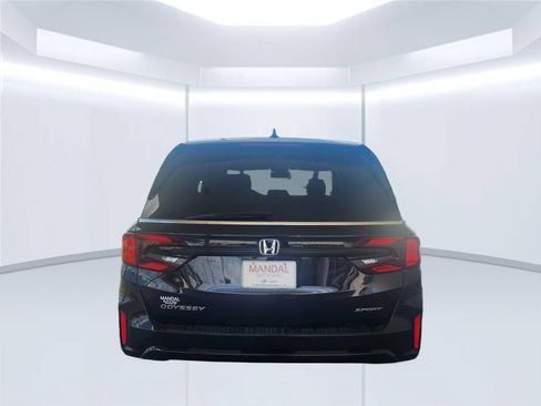 Used 2025 Honda Odyssey Sport-L image 9