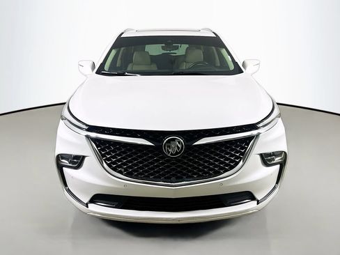 Used 2023 Buick Enclave Avenir w/ Avenir Technology Package AWD/4WD image 2