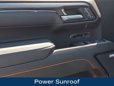Used 2025 GMC Sierra 1500 AT4 w/ AT4 Premium Package AWD/4WD image 23