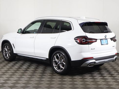 Used 2022 BMW X3 xDrive30i AWD/4WD image 11