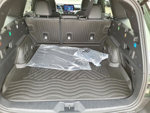New 2026 Subaru Outback Touring AWD/4WD image 18