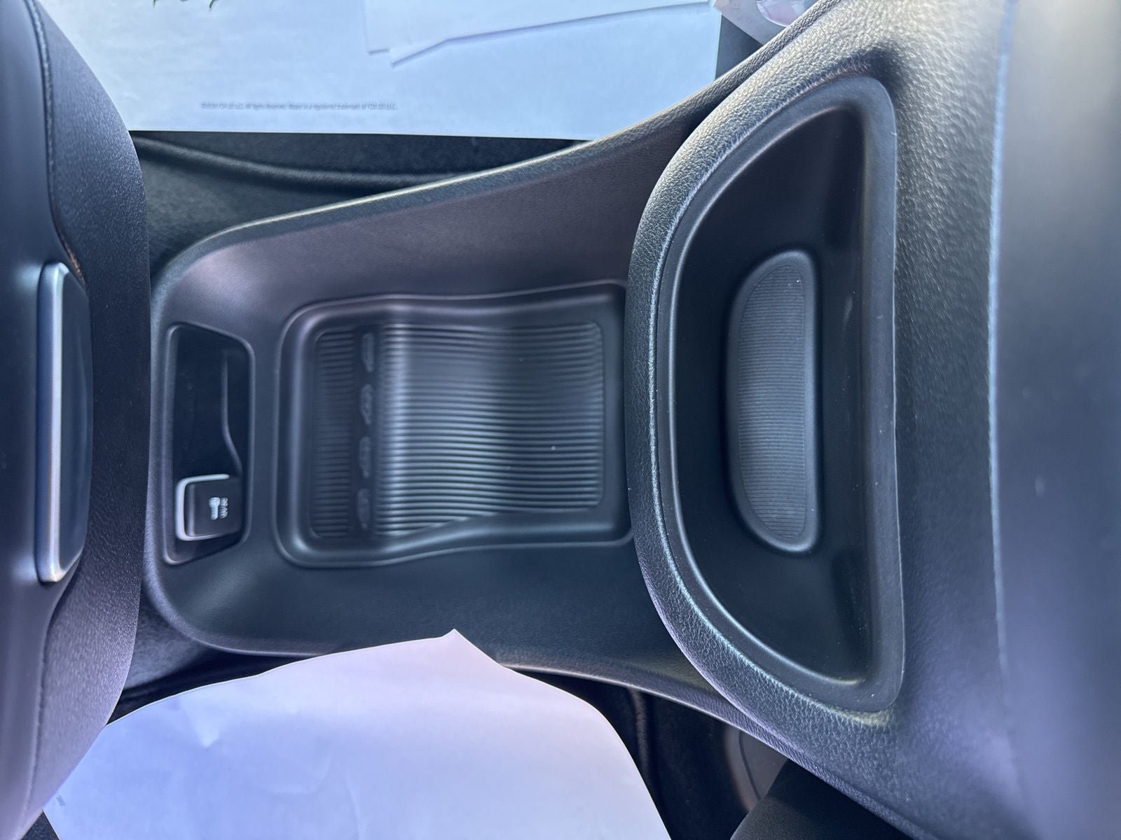 New 2026 Chrysler Pacifica Select AWD/4WD image 24