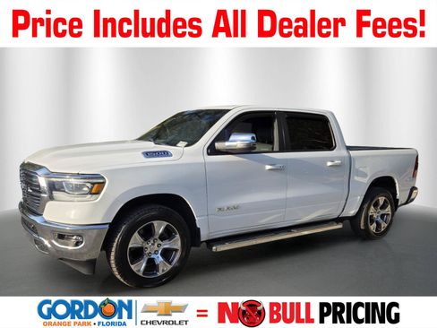 Used 2023 RAM 1500 Laramie AWD/4WD image 1
