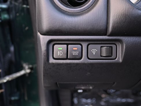 Used 2002 MAZDA MX-5 Miata RWD image 28