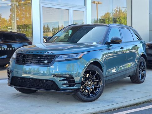 New 2026 Land Rover Range Rover Velar Dynamic SE image 1