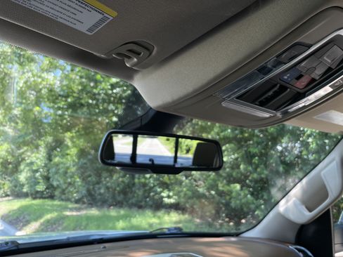 Used 2020 RAM 1500 Laramie AWD/4WD image 26
