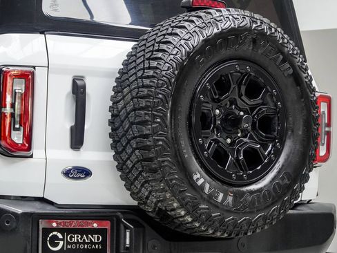 Used 2022 Ford Bronco Wildtrak AWD/4WD image 13